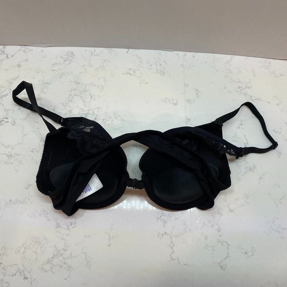 Simply Styled Black Lace Bra - Picture 3 of 4